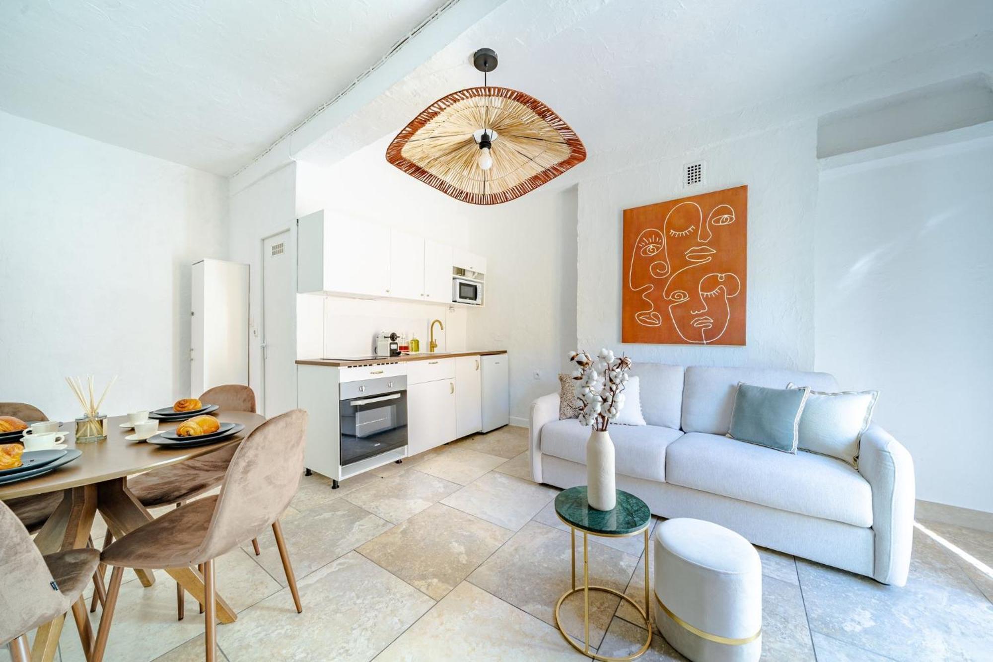 Charmant Appartement 2P Au Coeur Du Vieux Nizza Esterno foto