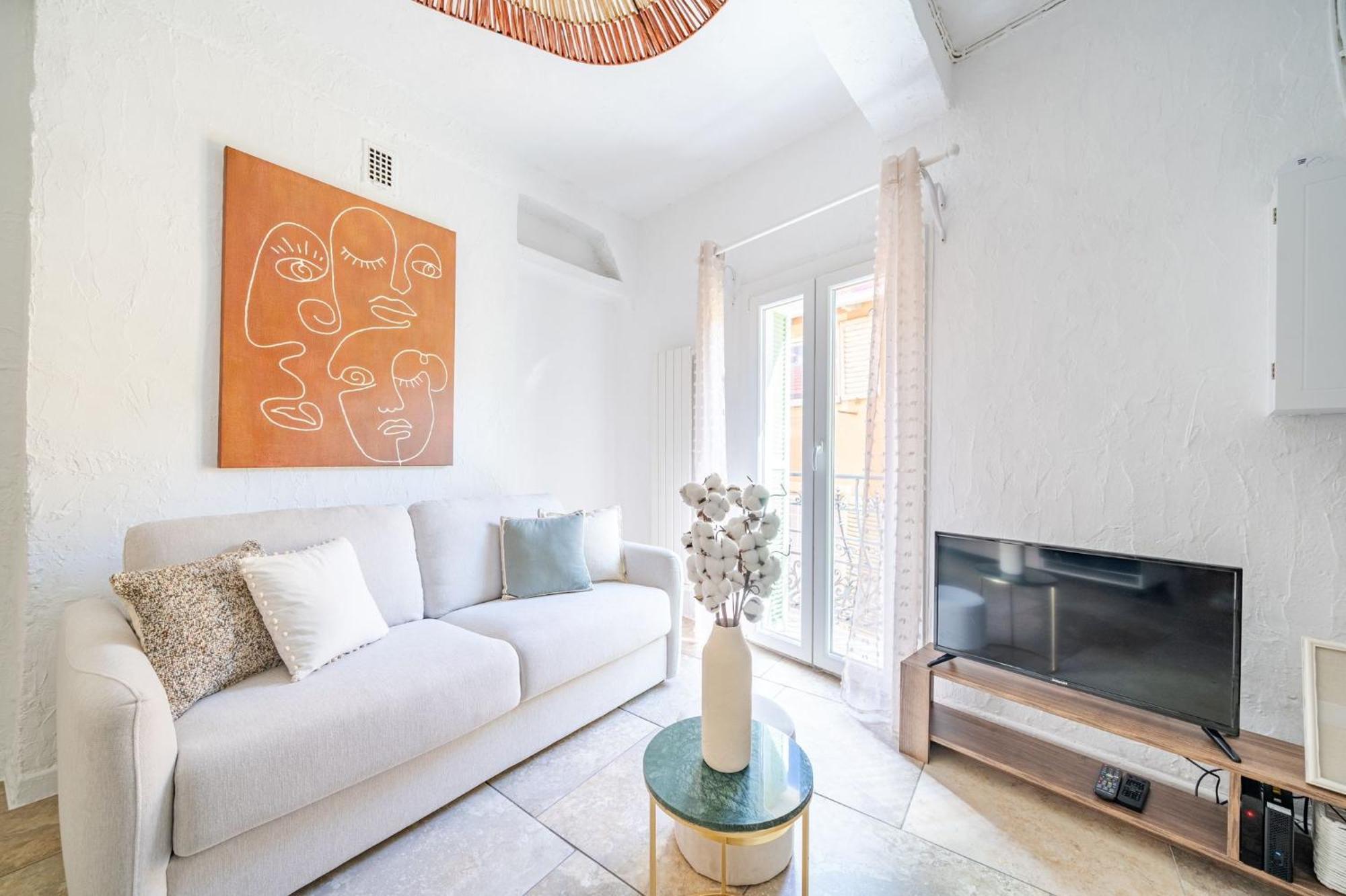 Charmant Appartement 2P Au Coeur Du Vieux Nizza Esterno foto